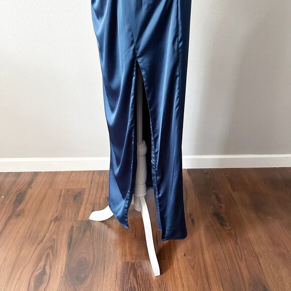 Abercrombie & Fitch Navy Satin Sleeveless Ruched Formal Dress Women's Size Small - Picture 8 of 14